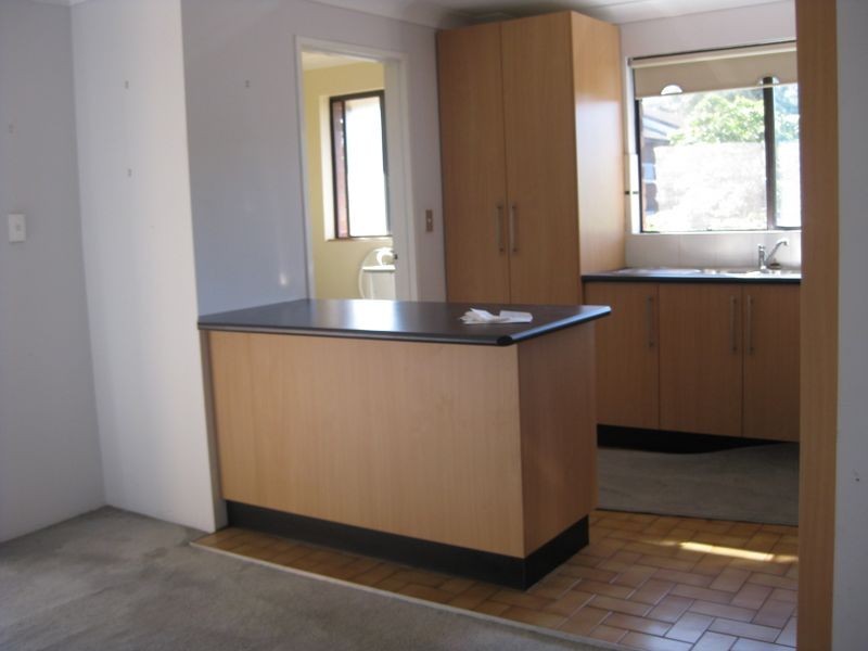 18-20 Queens Road, Westmead NSW 2145