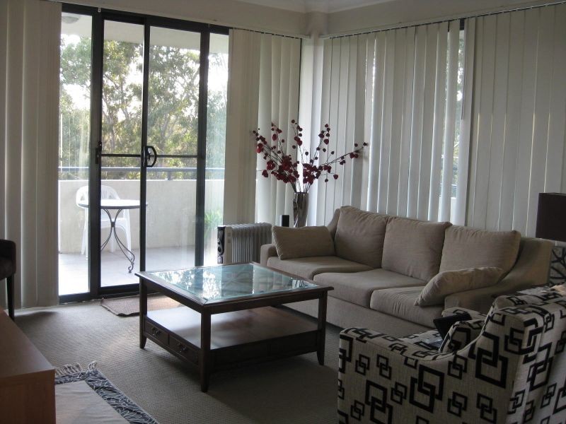 32-34 Mons Road, Westmead NSW 2145