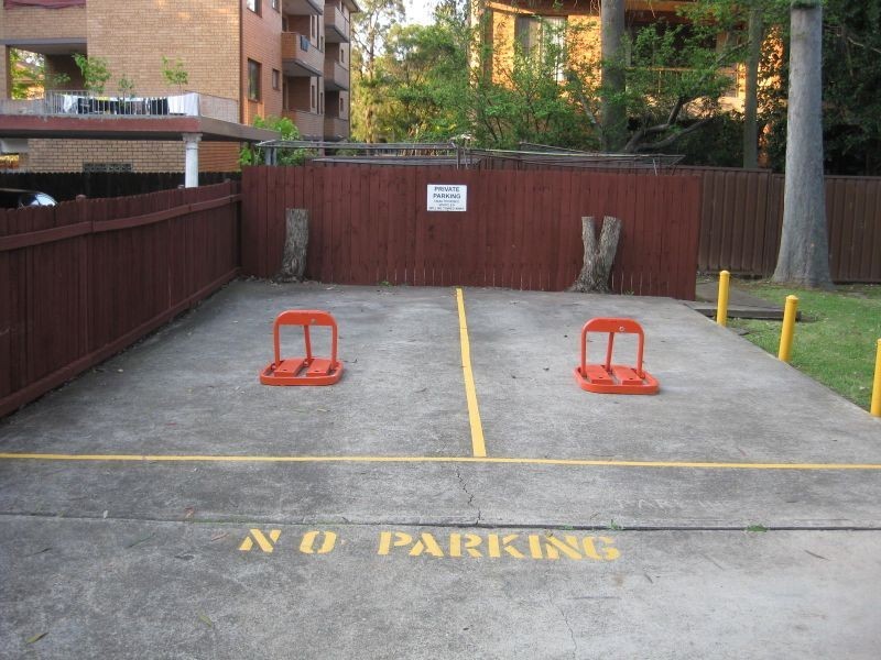 21 Caroline Street, Westmead NSW 2145