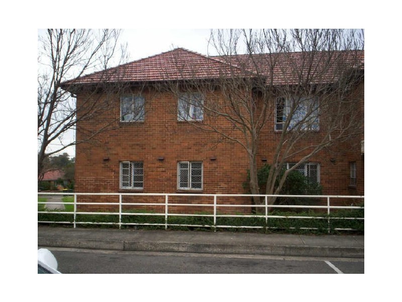 74 HAWKESBURY ROAD, Westmead NSW 2145