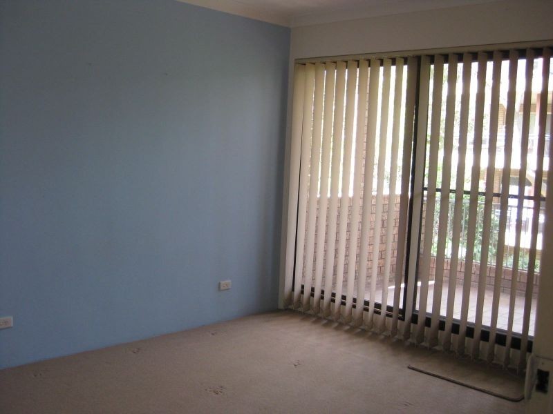 20 Caroline Street, Westmead NSW 2145