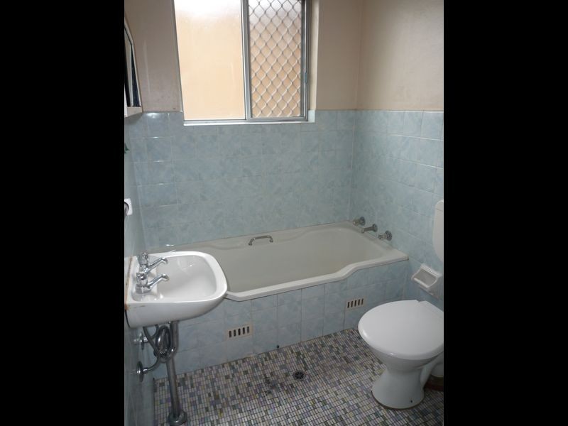 95 Hampden Road, Lakemba NSW 2195