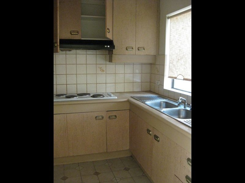 2 Alfred Street, Westmead NSW 2145