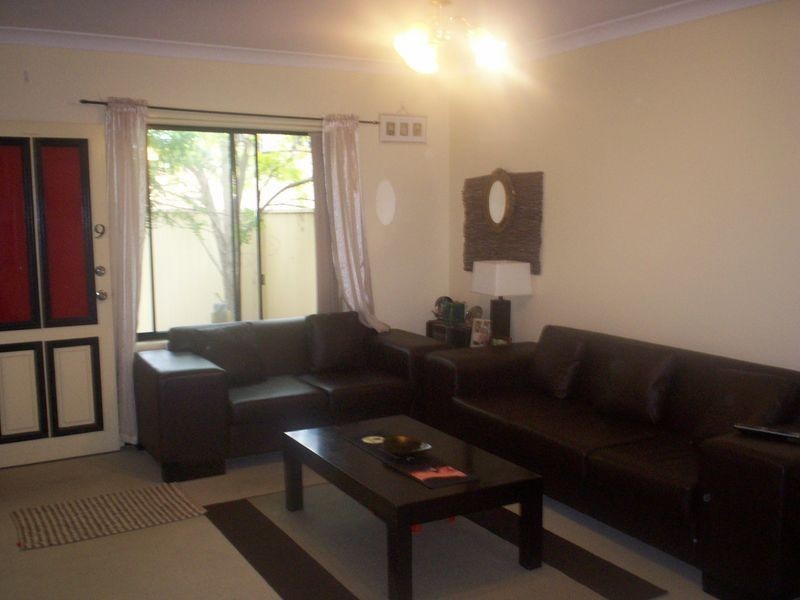 79-81 Amos Street, Westmead NSW 2145