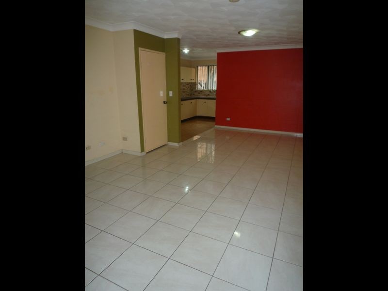 18-20 Queens Road, Westmead NSW 2145