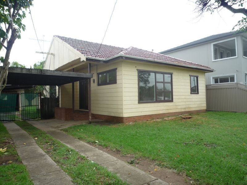 2 Dorothy Street, Merrylands NSW 2160