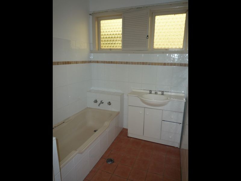 2 Dorothy Street, Merrylands NSW 2160