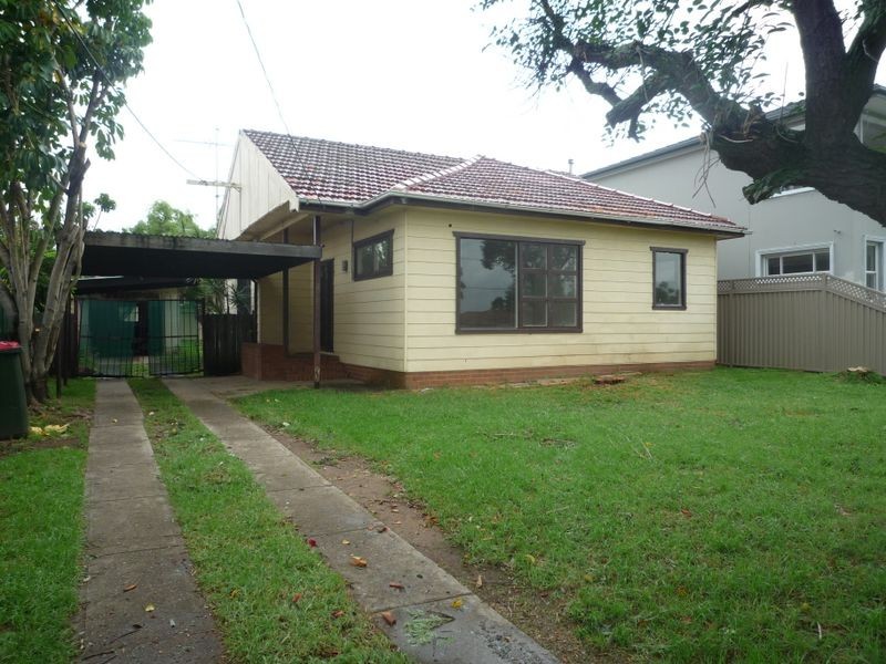 2 Dorothy Street, Merrylands NSW 2160