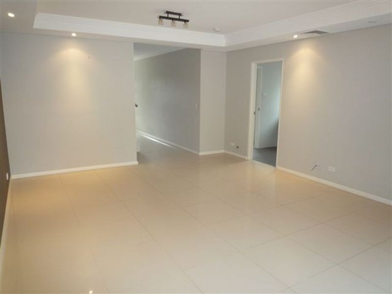 38 Fyall Avenue, Wentworthville NSW 2145