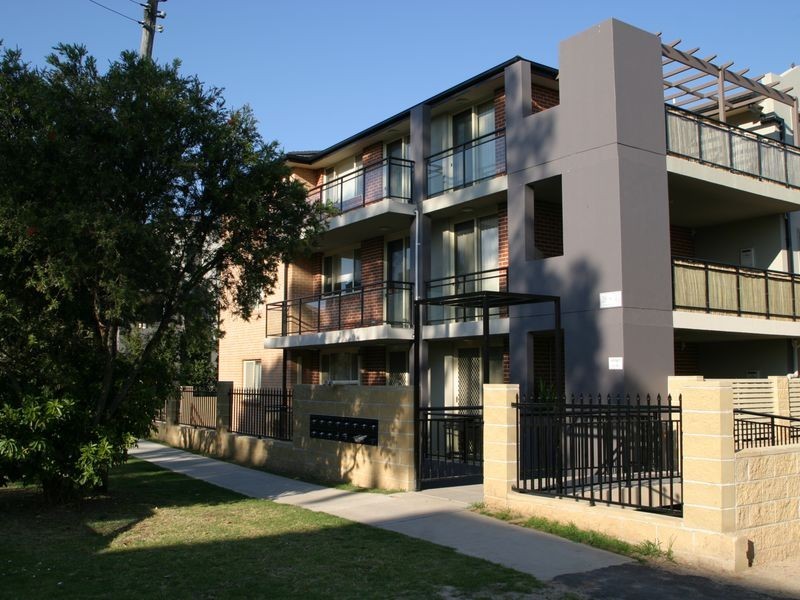 39-45 Lydbrook Street, Westmead NSW 2145