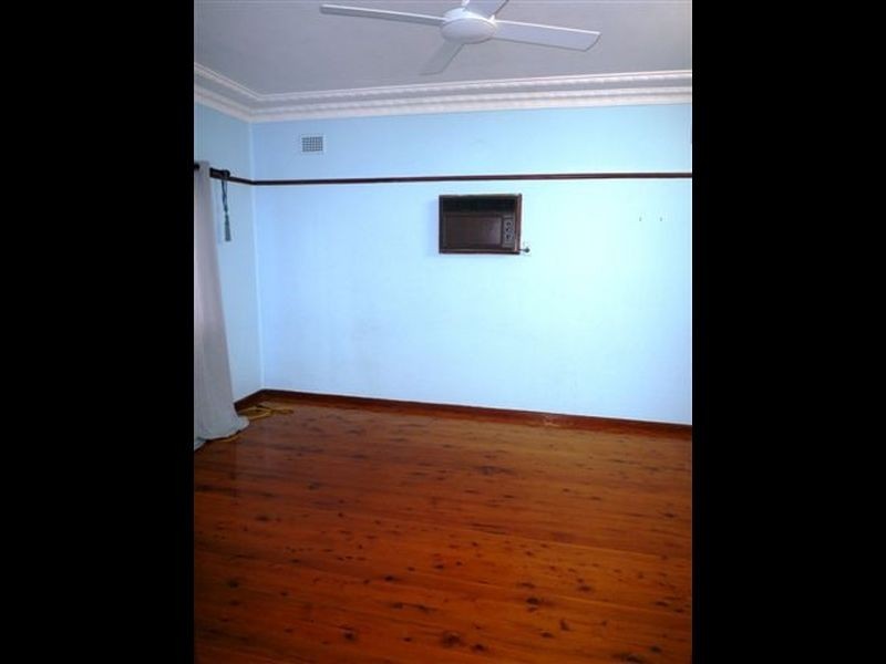 44 Fullagar Road, Wentworthville NSW 2145