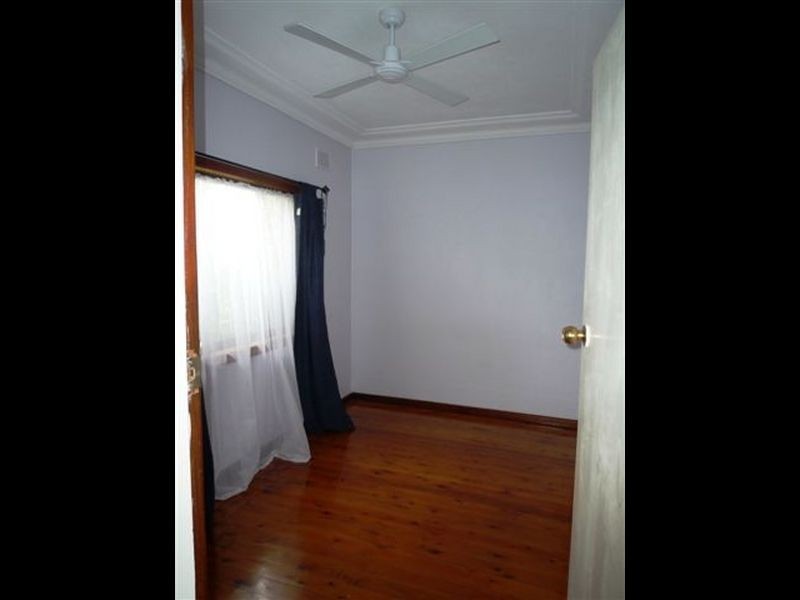 44 Fullagar Road, Wentworthville NSW 2145