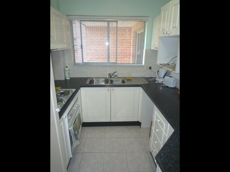 9-11 Priddle Street, Westmead NSW 2145