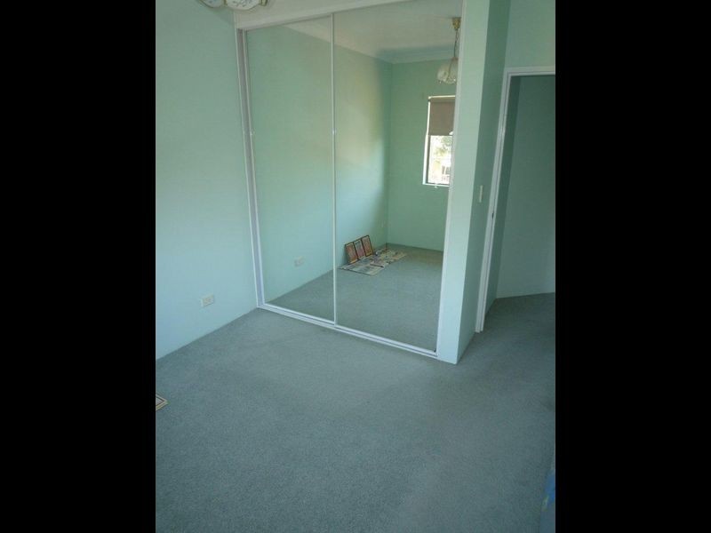 9-11 Priddle Street, Westmead NSW 2145