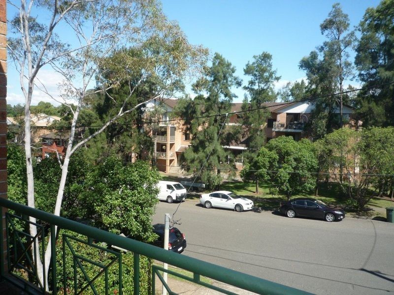 9-11 Priddle Street, Westmead NSW 2145