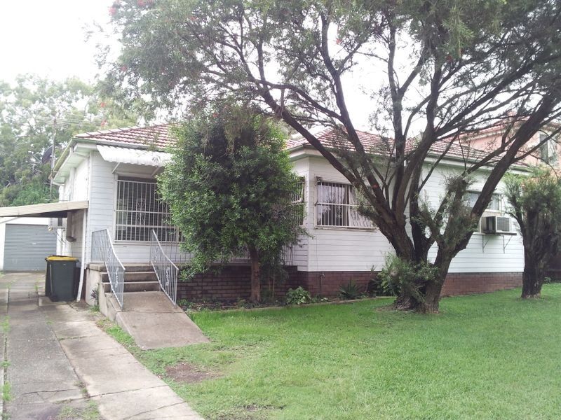 7 Broxbourne Street, Westmead NSW 2145