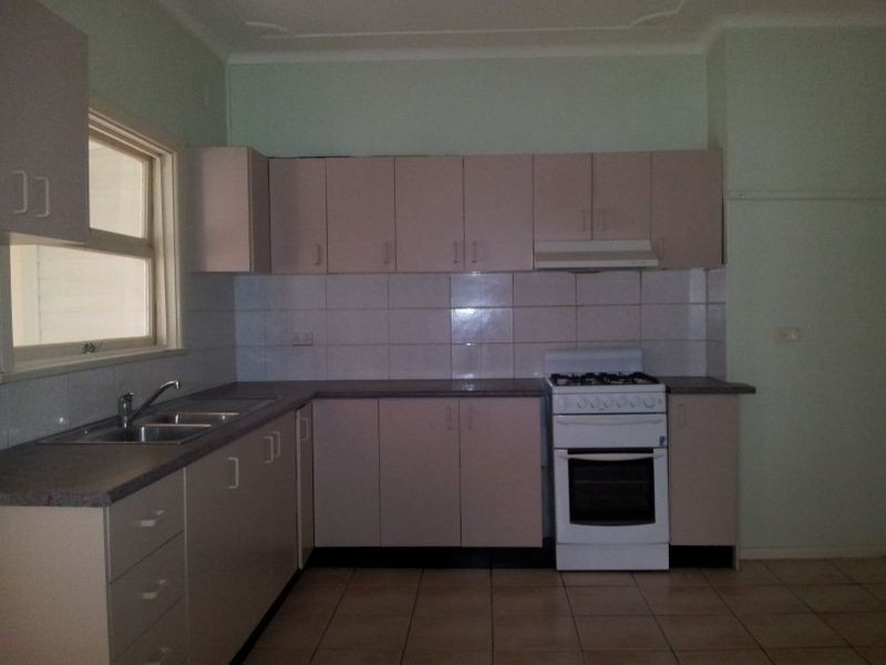 7 Broxbourne Street, Westmead NSW 2145