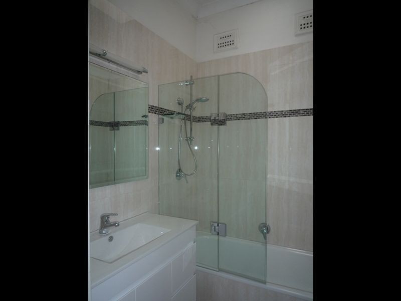 38 Alexandra Avenue, Westmead NSW 2145