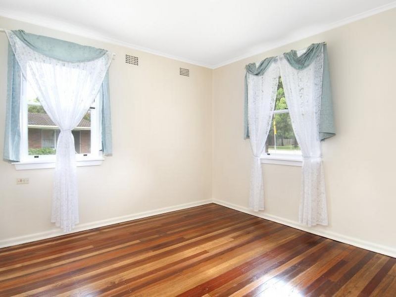 33 Austral Avenue, Westmead NSW 2145