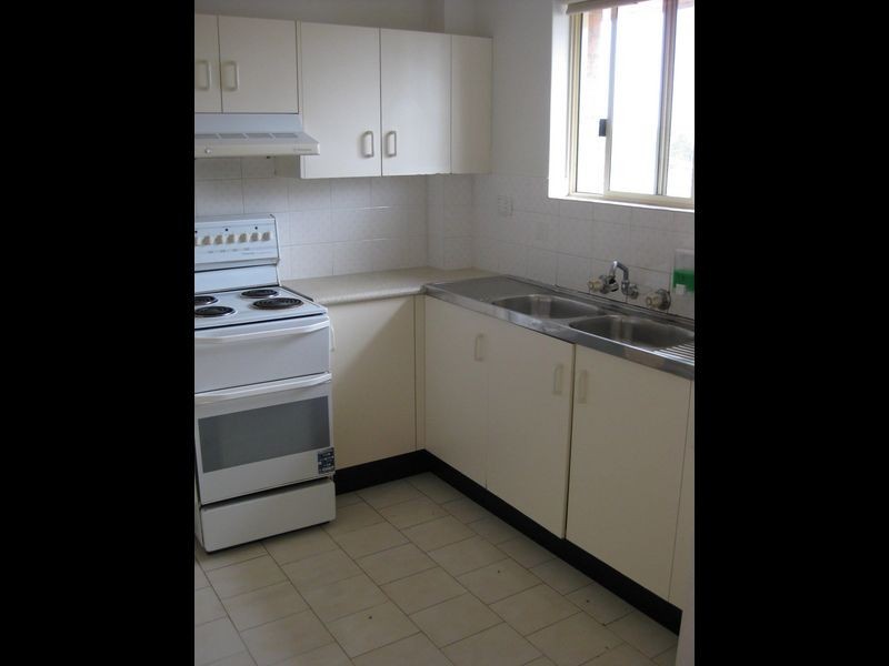 8 Jessie Street, Westmead NSW 2145