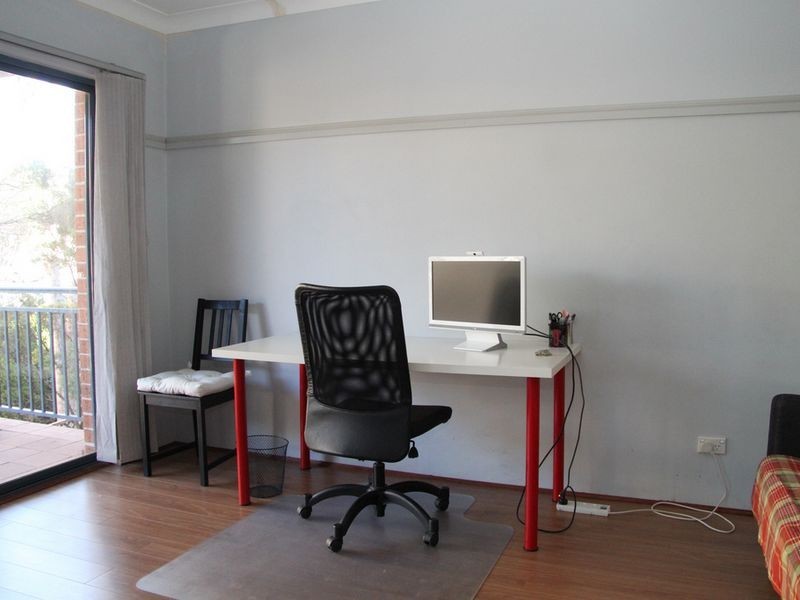 12 Hassall Street, Westmead NSW 2145