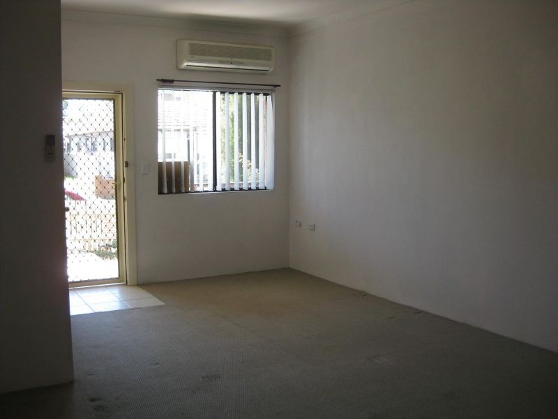 1 Barden Street, Northmead NSW 2152