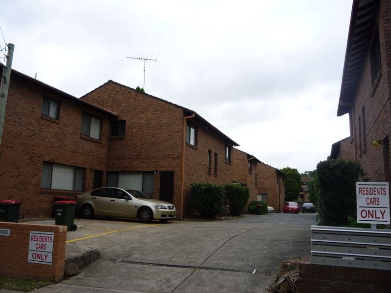 18-22 Hainsworth Street, Westmead NSW 2145