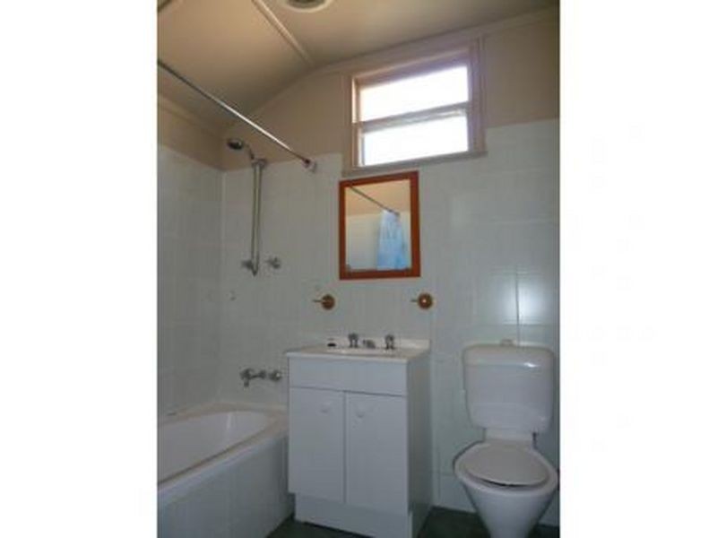 35 Fulton Avenue, Wentworthville NSW 2145