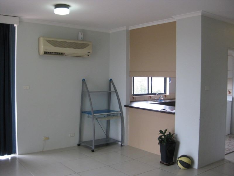 27 Railway Parade, Westmead NSW 2145