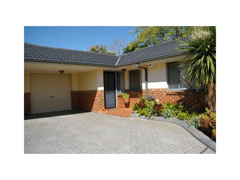 14 LOMBARD STREET, Northmead NSW 2152