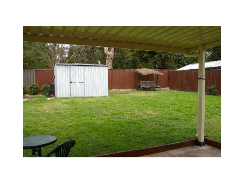 8 GOWRIE CRESCENT, Westmead NSW 2145