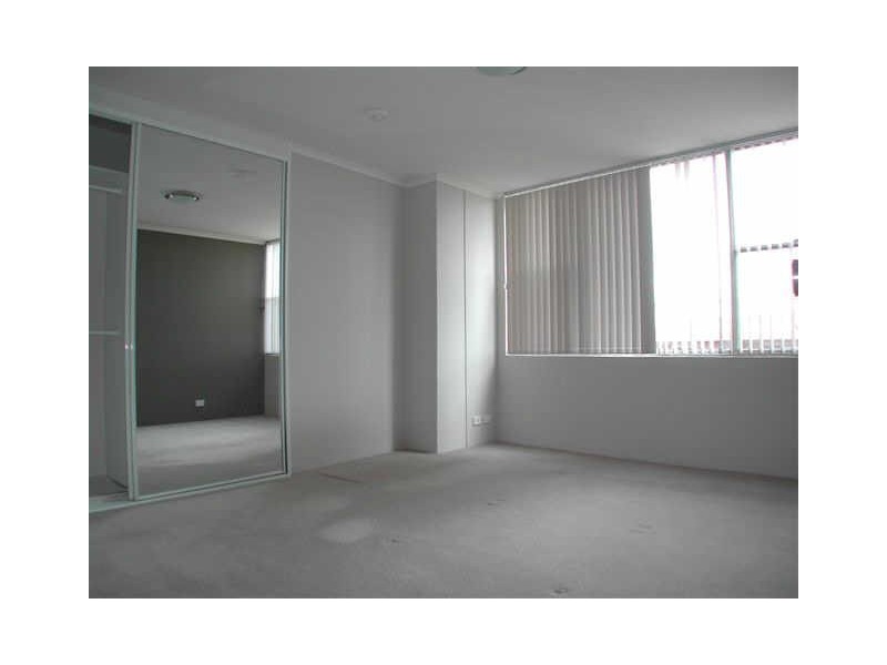 5 GOOD STREET, Westmead NSW 2145