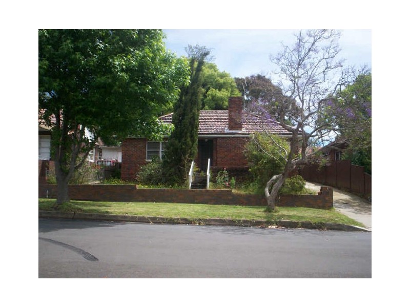 4 TOOHEY AVENUE, Westmead NSW 2145