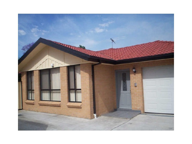 4B BELINDA PLACE, Mays Hill NSW 2145