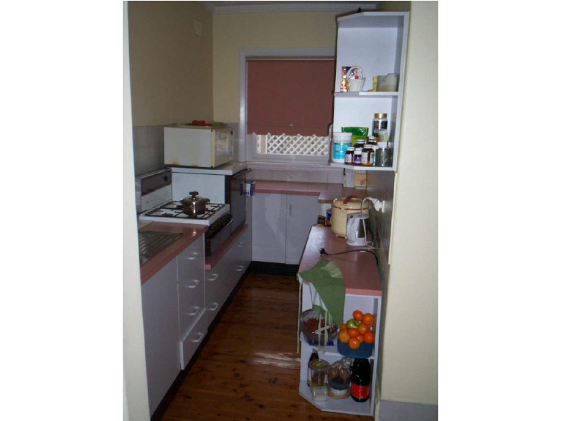 18 GRAND AVENUE, Westmead NSW 2145