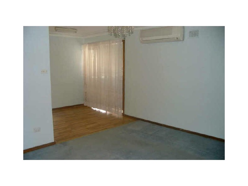 62 Hanbury Street, Greystanes NSW 2145