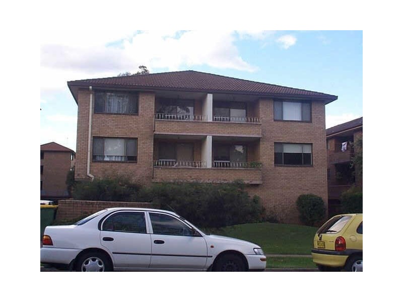 21 CAROLINE STREET, Westmead NSW 2145