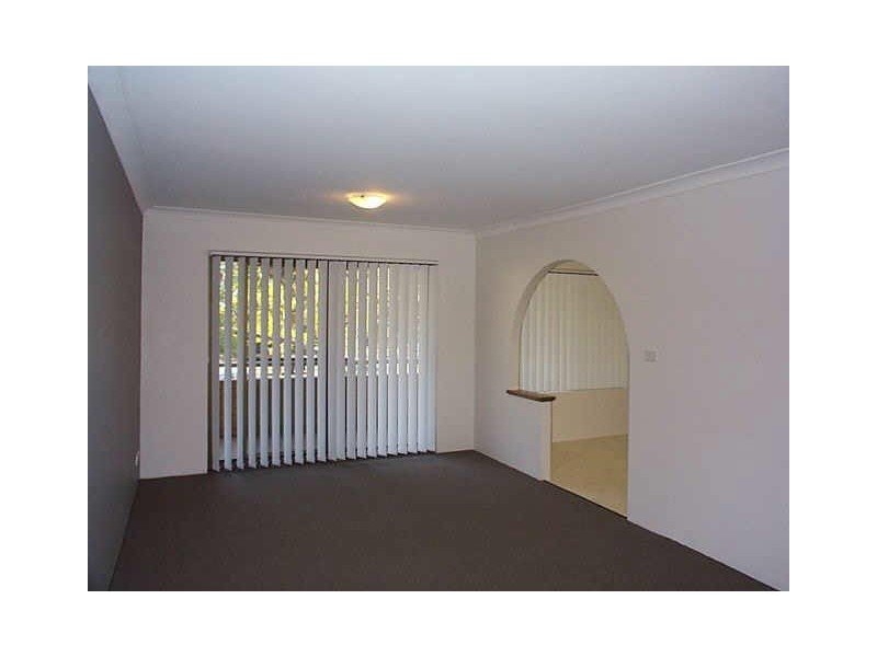 15 Helen Street, Westmead NSW 2145