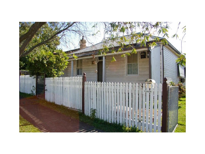 4 Water Street, Wentworthville NSW 2145