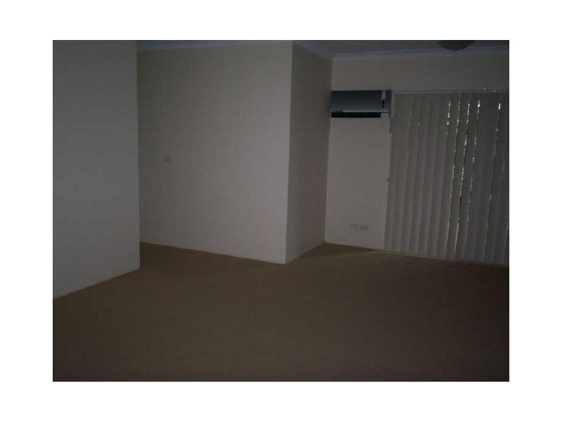 15 PYE ST, Westmead NSW 2145