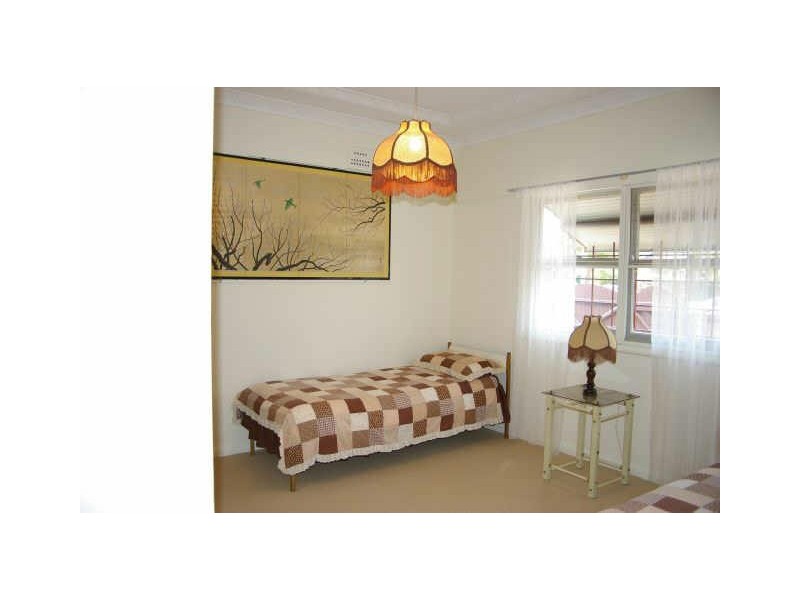 36 Moree Avenue, Westmead NSW 2145