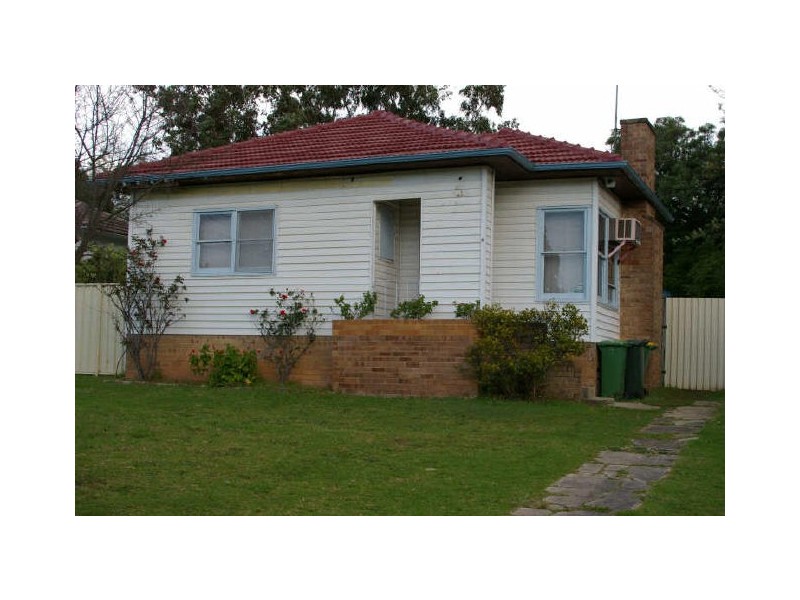 9 Fyall Avenue, Wentworthville NSW 2145