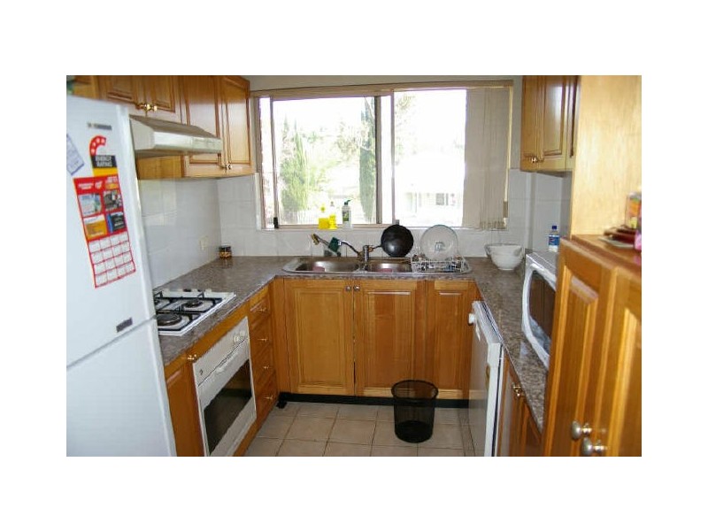 8/33-35 Good Street, Westmead NSW 2145