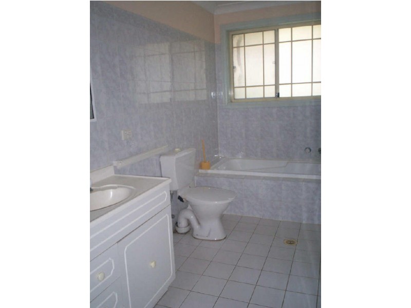 9 HAWKESBURY, Westmead NSW 2145