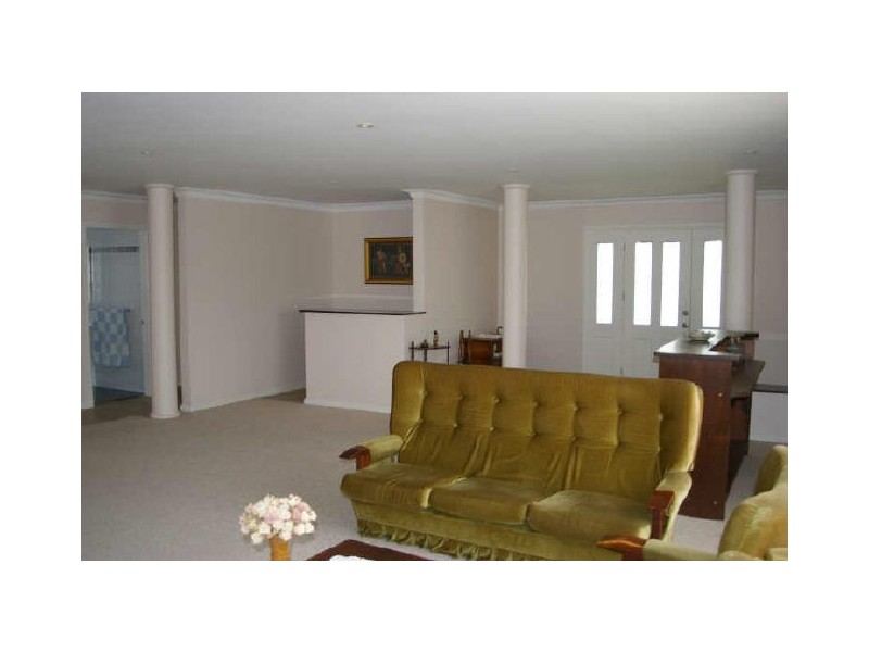 99 Damien Avenue, Greystanes NSW 2145