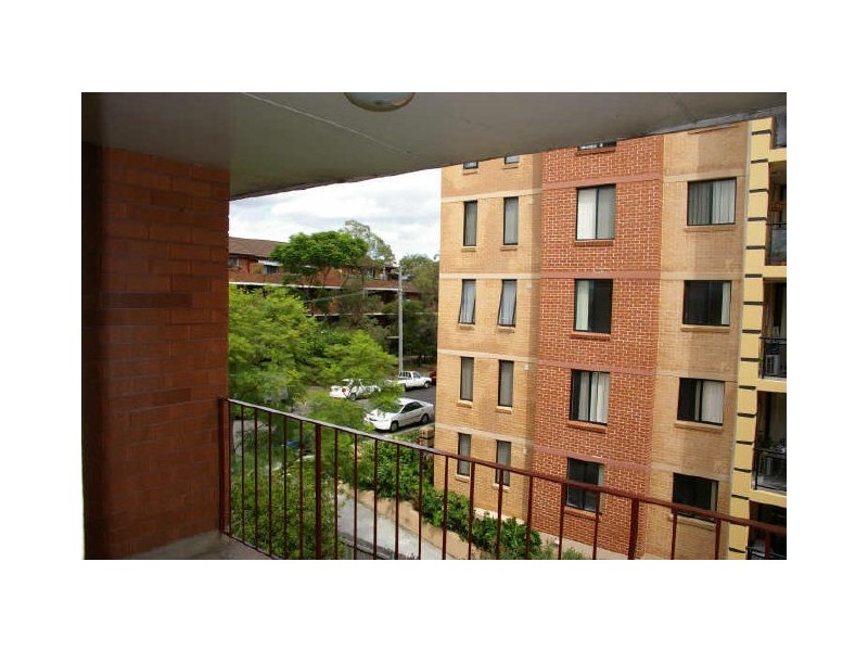 10/23 Caroline Street, Westmead NSW 2145