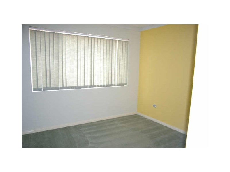 31-33 MOSS PLACE, Westmead NSW 2145