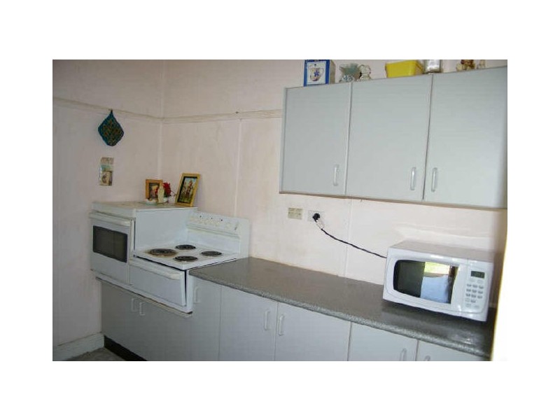 166 Railway Terrace, Merrylands NSW 2160