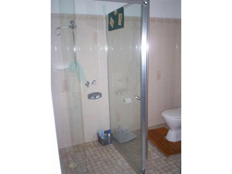 18 Grand Avenue, Westmead NSW 2145