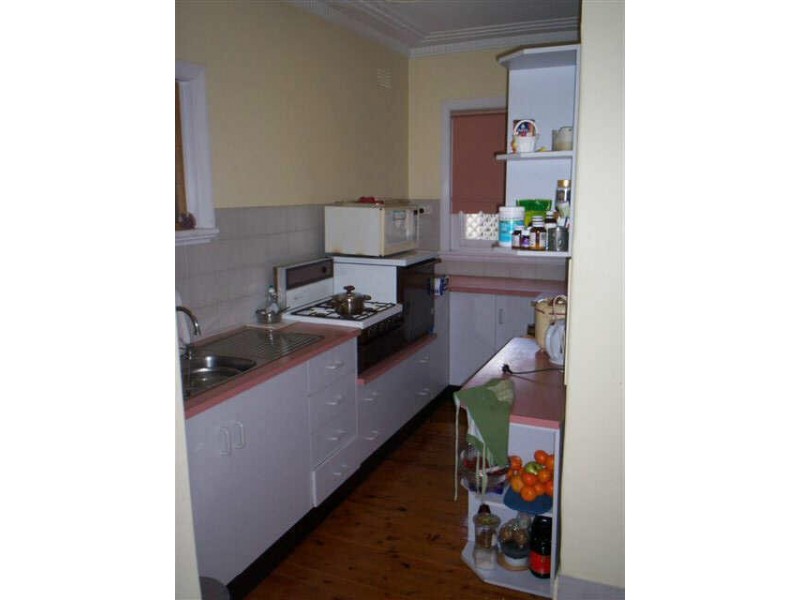 18 Grand Avenue, Westmead NSW 2145